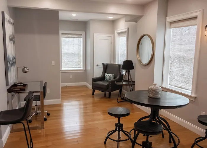 The Newport Lofts - 364 Thames Street